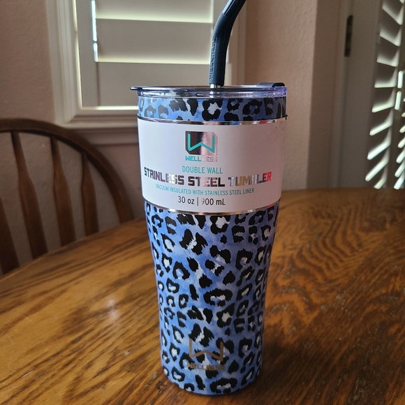 Wellness Other - 🥤NWT‼️ Wellness brand 30oz double wall tumbler in RETIRED Animal Print